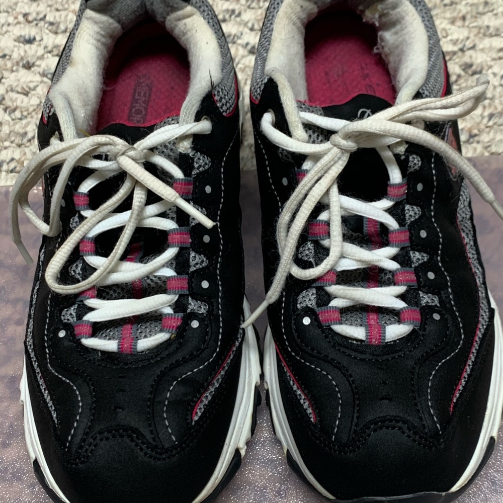 Skechers D’Lites memory foam shoes - Picture 4 of 10